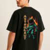 Trendy Oversized T-Shirt with Cool Astronaut Graphic Design